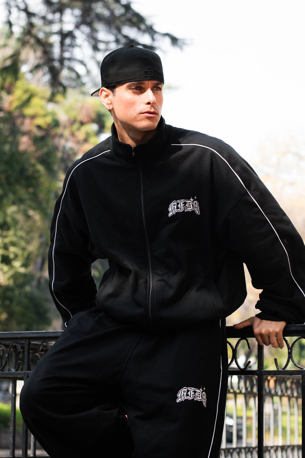 FULL ZIP JACKET FULL BLACK
