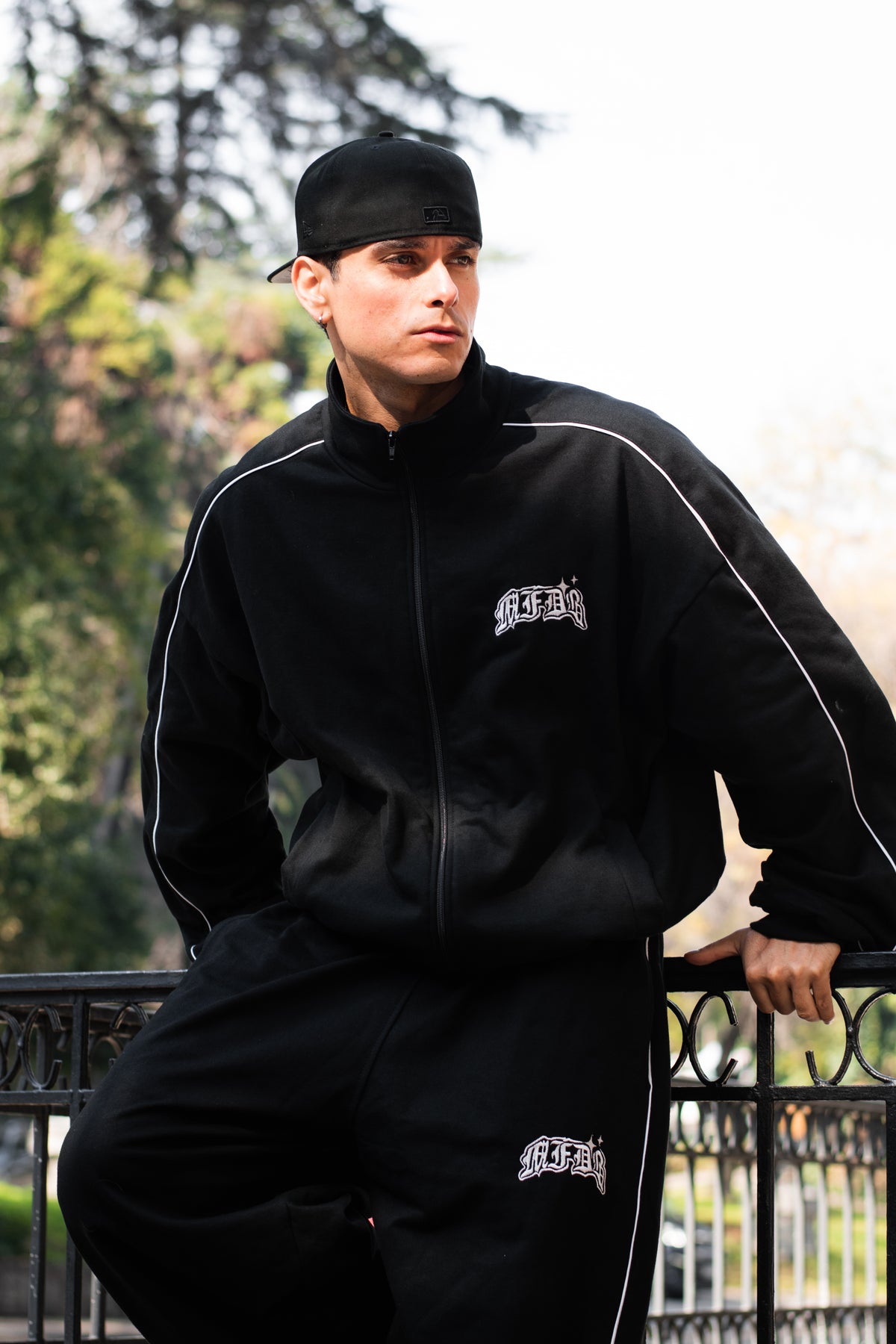 FULL ZIP JACKET FULL BLACK